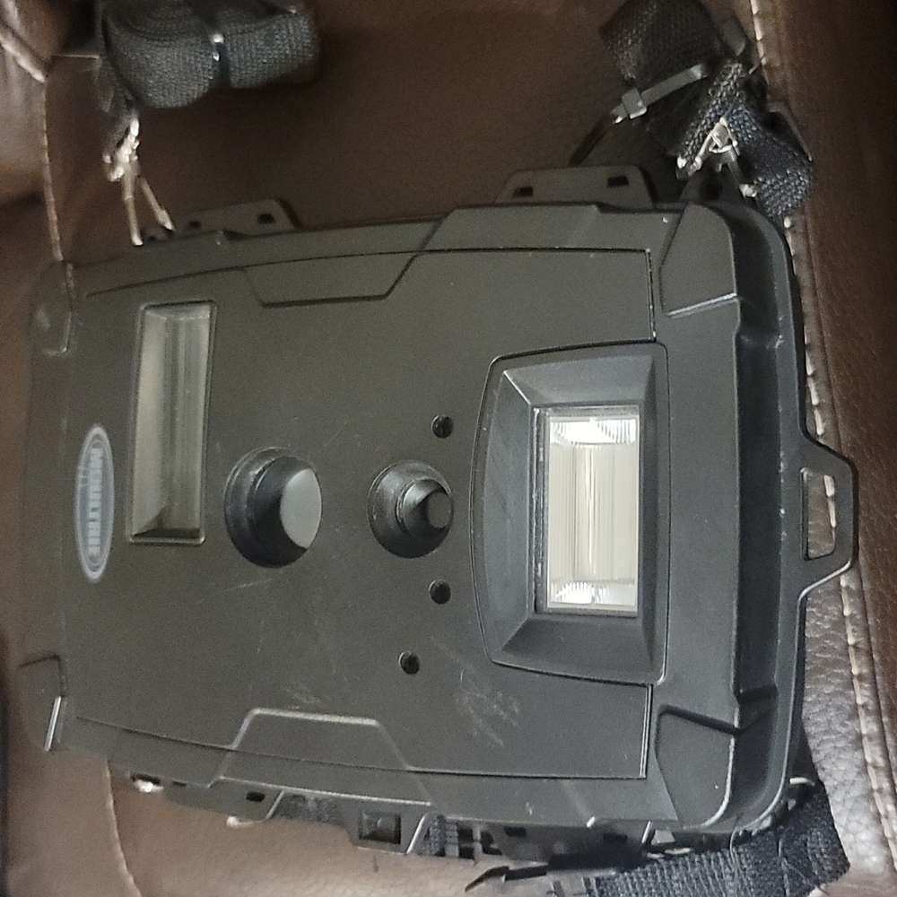moultrie game camera digital  d50 working condition
